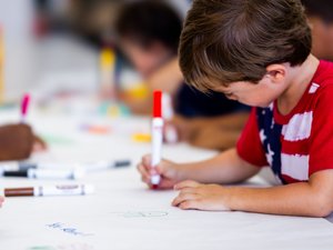 Scandale dans le périscolaire : 132 animateurs suspendus en 2026 à Paris, dont 52 pour "suspicion de violences sexuelles ou sexistes"