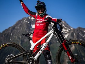 Cyclisme - VTT descente : la Millavoise Marine Cabirou décroche son premier podium de l'année en coupe du monde