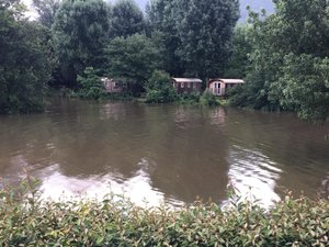Pourquoi la Préfecture veut interdire les mobil-homes en bord de Tarn dans les campings du Sud-Aveyron ?