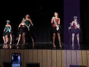 VIDÉO. "Qu'elles soient mamans, tatouées, percées ou mariées, elles peuvent participer" : Miss Petite Universe Quercy-Rouergue 2026, un concours qui casse les codes