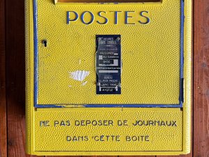 Chèques, cartes bleues ou factures EDF : ce village d'Occitanie était privé de courriers depuis des semaines, une ancienne factrice mène l'enquête avec succès