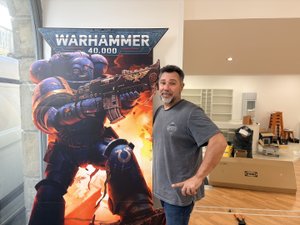 "On aura des Warhammer, des cartes à jouer, des mangas et des jeux de société" : Brawl Store, l'antre de la culture geek ouvre dans cette commune de l'Aveyron