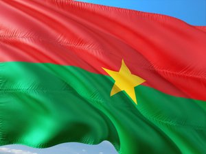 "Une décision hostile et sans fondement" : pourquoi le Burkina Faso a-t-il décidé de rompre ses relations diplomatiques avec la France ?