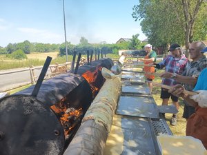 Fête de la Capelle : vers un nouveau record du plus grand gâteau à la broche ce week-end ?