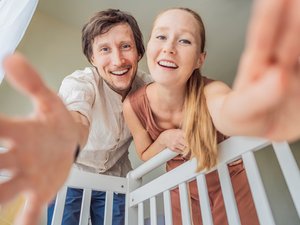 Congé supplémentaire de naissance : ce que change la nouvelle règle applicable à partir de ce mercredi 1er juillet