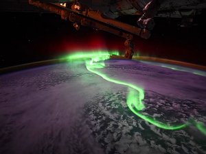 VIDÉOS. Les images depuis l'espace d'une aurore boréale prises par l'astronaute française Sophie Adenot, qui attendait avec impatience le départ du Tour de France