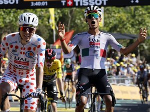 VIDÉOS. Tour de France 2026, étape 2 : Pogacar montre son nez et fait gagner ses copains, Vingegaard toujours en jaune, Seixas plus dans le coup que son vélo