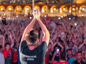 France - Maroc : Fabien Jora, un DJ aveyronnais pour animer la fan zone de Toulouse devant 18 000 personnes lors du quart de finale de la coupe du monde