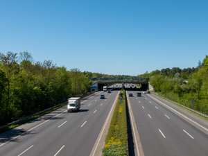 Sur la route des vacances : les bons réflexes pour arriver à destination en toute sécurité