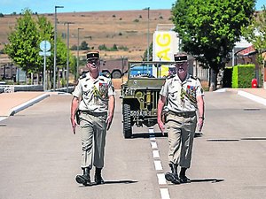 Légion étrangère : qui est le colonel Clément Launay, 43 ans, qui prend la tête de la 13e Demi-brigade de Légion étrangère en Aveyron ?