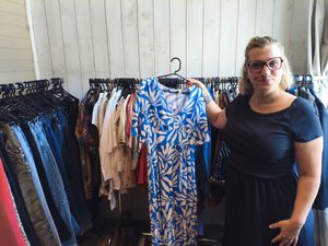 Nouveau à Rodez : "Un lieu où les vêtements ne sont pas juste vendus, mais sélectionnés, valorisés, racontés", l'Armoire oubliée redonne une nouvelle vie aux beaux habits