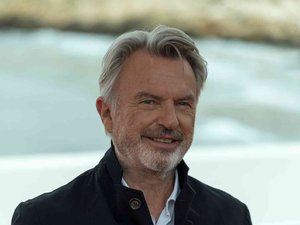 Décès de Sam Neill : quel est ce cancer du sang dont l'acteur de Jurassic Park était en rémission ?