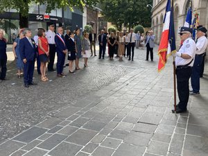A l'occasion d'une cérémonie d'hommages aux Justes en Aveyron, Simon Massbaum invite à poursuivre "le travail de mémoire, de recherche et de vérité"