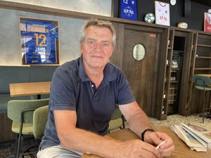 Un sportif, un événement (3/7). "J'étais comme un gamin à regarder ces grands joueurs, des légendes" : Gilbert Pagès raconte son lien du coeur avec le Castres olympique rugby