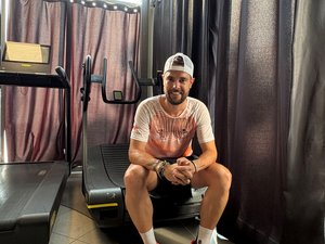 Plus de 188 km, "c'est jouable" : le Ruthénois Sylvain Thomas fait le pari d'un record du monde de course à pied sur tapis