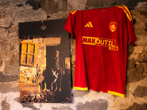 Football : Rodez a présenté son maillot domicile pour la saison 2026-2027