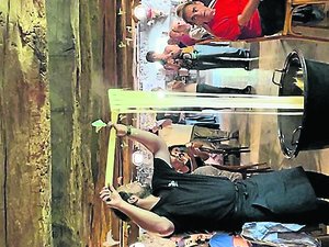 Ils sont indissociables : sur l'Aubrac, les burons restent le repaire privilégié de l'aligot et de ses fins palais