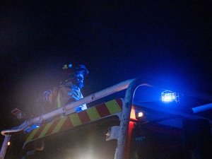 Incendie dans les Landes : le feu est "fixé" après plusieurs jours de combat, qu'est-ce que cela implique ?