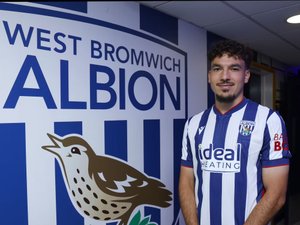 Football - transfert : Nolan Galves quitte le Rodez Aveyron football et s'engage en Angleterre, à West Bromwich Albion, "une arrivée qui suscite beaucoup d'enthousiasme"