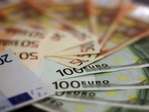 Quel sera le design des futurs billets en euros ? Dix propositions ont été faites et ouvertes au vote, voici comment participer au sondage