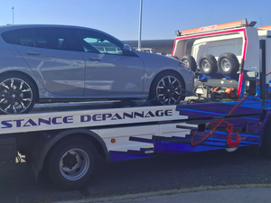 186 km/h dans l'après-midi, 222 km/h en soirée : l'A75 prise pour un circuit automobile