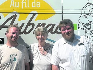 VIDÉO. Les spécialités d'ici (3/7) : "C'est un plat emblématique de l'Aubrac", on vous révèle les secrets de fabrication de l'Aligot
