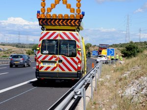 Autoroute : vous prenez la route des vacances, connaissez-vous la règle essentielle du corridor de sécurité, inscrite au Code de la route ?