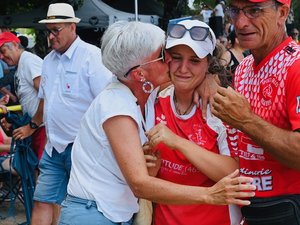VIDÉO. Quilles de huit : à 21 ans, la championne de l'Aveyron Ophélie Volte (Saint-Christophe) réalise le doublé au France !