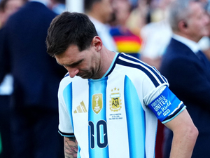 "Je ne sais pas ce que je vais faire sans toi" : Lionel Messi pas certain de jouer "encore longtemps", après le décès de son père