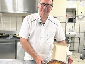 Les spécialités d'ici (5/7) : la mandarelle, du sommet de la cathédrale de Rodez à nos assiettes