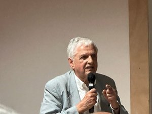 La Société des lettres de l'Aveyron rend hommage à son président récemment disparu