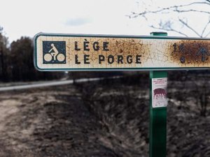VIDEOS. "On n'a retenu aucune leçon de 2022" : Sébastien Lecornu et ses ministres hués à leur arrivée au Porge par les habitants qui ont tout perdu dans le méga feu de Gironde
