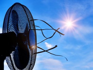 Fin progressive de la canicule : cela faisait trois semaines que ces départements étaient en vigilance orange, Météo France les repasse en jaune ce mardi