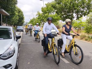 "Les moyens sont au rendez-vous, donc c'est à nous d'être au rendez-vous" : à Rodez, le service de location de vélos électriques, victime de son succès, augmente sa flotte