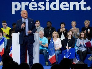 Un mois après son accident de vélo, le député François Patriat est mort à l'hôpital : il était ministre sous Lionel Jospin et l'actuel président du groupe macroniste au Sénat