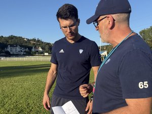 Rugby : avec le Decazevillois Loïc Rouquette, la défense, la touche et la culture club en fer de lance !
