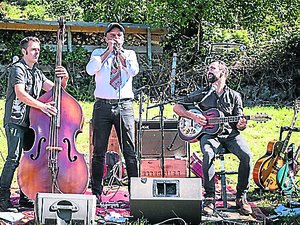 Dans la vallée du Tarn en Aveyron, une église médiévale accueille le festival Sites & Sons