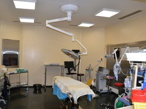 Une deuxième panne en un mois : le bloc opératoire et les accouchements à nouveau fermés dans cet hôpital de l'Aveyron
