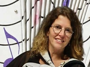 De "Fille aux doigts d'or" au Zénith de Paris, l'accordéoniste aveyronnaise Bénédicte Grimal célèbre 30 ans de carrière