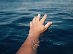 "Beaucoup de personnes ont cherché à se mettre à l'eau avec des comportements à risques" : 301 morts par noyade déplorées en France depuis le 19 juin et les vagues successives de canicule
