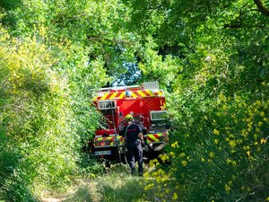 Un feu de récolte parcourt 3 hectares dans le Sud-Aveyron, pompiers et DFCI ont été efficaces