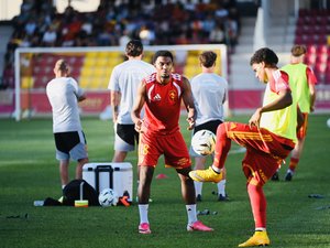 Football : Rodez accueille Pau pour confirmer son bon début de saison, suivez le match en direct
