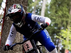 Descente VTT : ce n'est pas encore pour cette fois pour Marine Cabirou, la Millavoise finit neuvième des championnats du monde