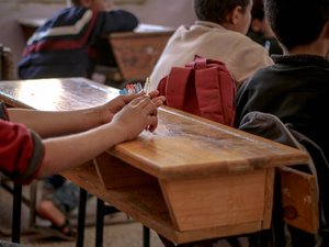 DIRECT. Rentrée scolaire : des académies encore impactées par la cyberattaque, téléphones interdits au lycée, Emmanuel Macron en Lozère... Suivez avec nous le retour des élèves en cours