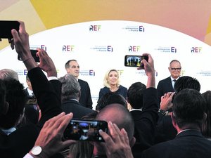 Présidentielle 2027 : "Il faut lancer la compétition plus tôt", pourquoi cette campagne est-elle précoce ?