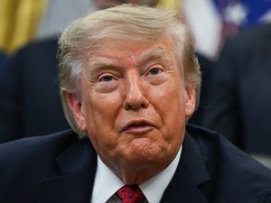 Tensions entre les États-Unis et le Canada : cette ville veut débaptiser son avenue "Trump" et lui donner un autre nom pour se moquer du président américain