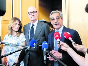 Dette, emploi, solvabilité et sous-investissement des entreprises : à l'approche de l'élection présidentielle, la France est-elle au bord de la récession ?