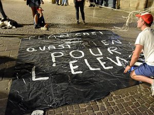 "Il y a urgence à nous soutenir" : en Aveyron, malgré le plan de soutien, la colère des éleveurs prête à exploser
