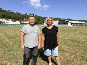 "Les agents ont fait le maximum" : les terrains de sport de l'Aveyron face au défi de la sécheresse