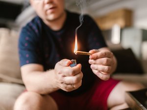 500 ¬ par tête de pipe, soit en tout 7 000 ¬ : quand ces policiers d'Occitanie ciblent les "réseaux"... de consommateurs de stupéfiants